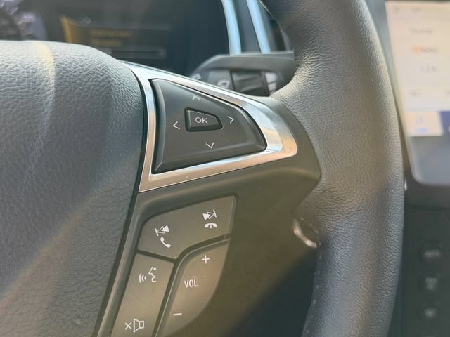 Certified 2020 Ford Edge Titanium w/ Cargo Accessory Package FWD image 23