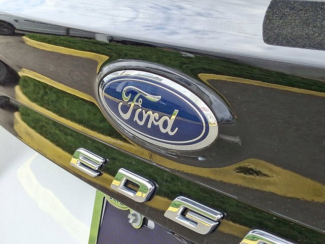 Certified 2022 Ford Edge SEL w/ Convenience Package AWD/4WD image 16