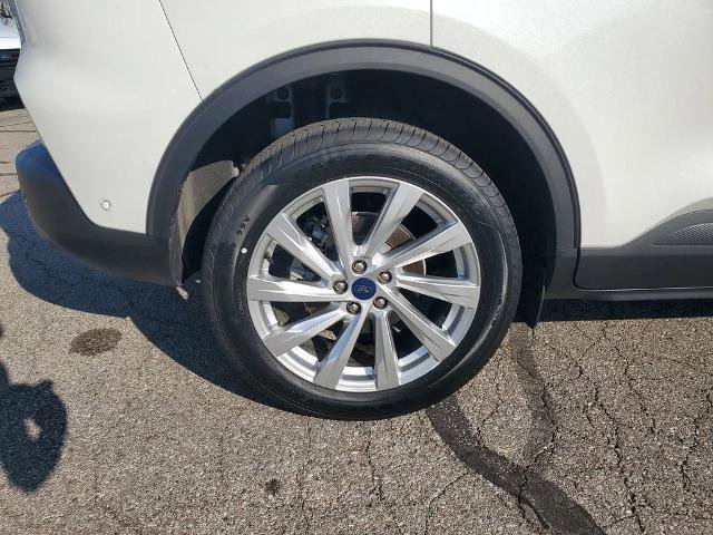 Certified 2021 Ford Escape Titanium w/ Titanium Elite Package image 6