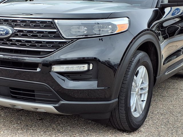 Certified 2024 Ford Explorer XLT w/ Equipment Group 202A image 29