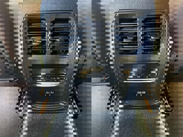 Used 2023 BMW i4 eDrive40 w/ M Sport Package image 23