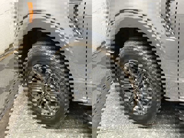 Certified 2023 Ford F150 XLT w/ Equipment Group 302A High image 40