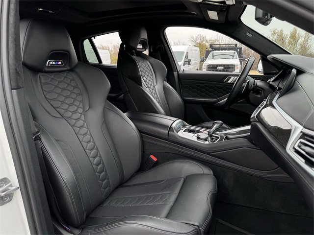 Used 2022 BMW X6 M w/ Competition Package image 31