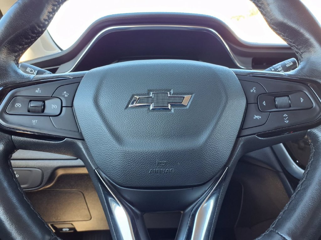 Used 2023 Chevrolet Bolt EUV LT w/ Convenience Package FWD image 19