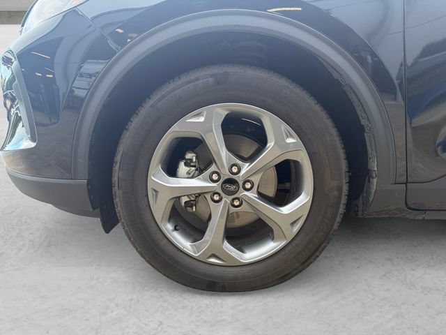 Certified 2025 Ford Escape ST-Line FWD image 24