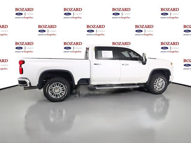 Used 2021 Chevrolet Silverado 2500 High Country w/ Z71 Off-Road Package AWD/4WD image 9
