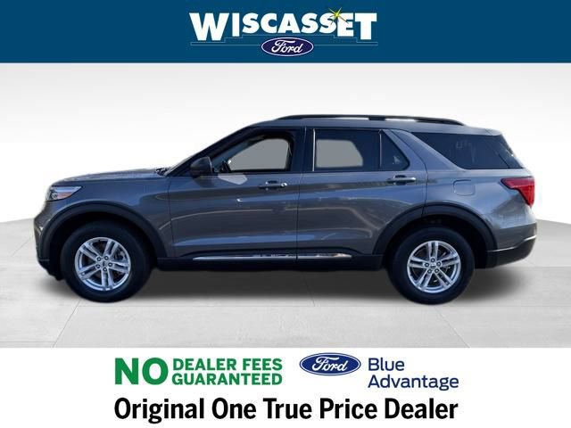 Certified 2022 Ford Explorer XLT w/ Equipment Group 202A image 2