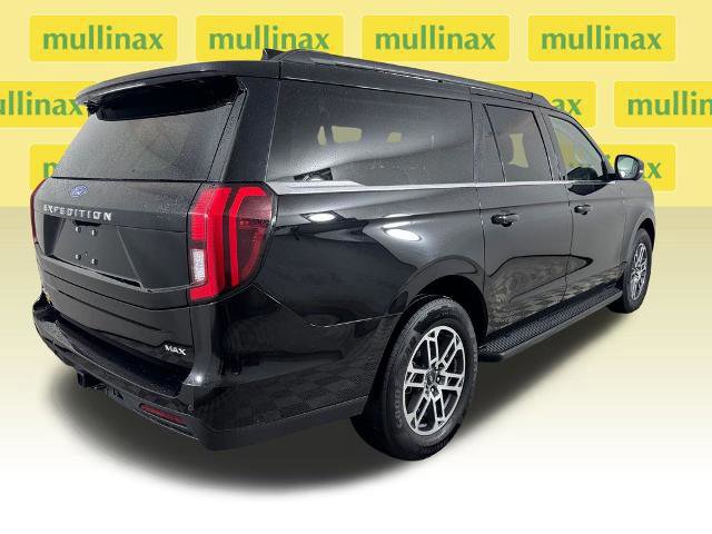 Certified 2025 Ford Expedition Max Active RWD image 3