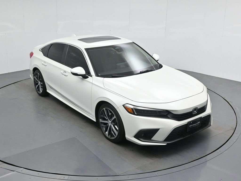 Used 2024 Honda Civic Touring image 4