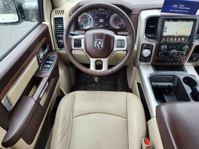 Used 2017 RAM 1500 Laramie w/ Convenience Group AWD/4WD image 13