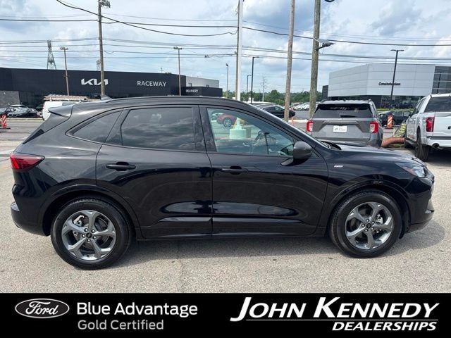 Certified 2023 Ford Escape ST-Line w/ Tech Pack #1 FWD image 27
