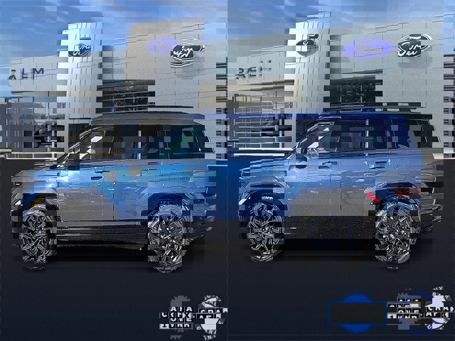 Used 2025 Hyundai Santa Fe Calligraphy w/ Tow & Go Package image 5