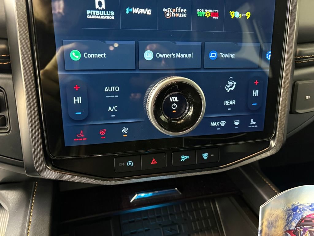 Certified 2024 Ford Expedition Max Platinum image 21