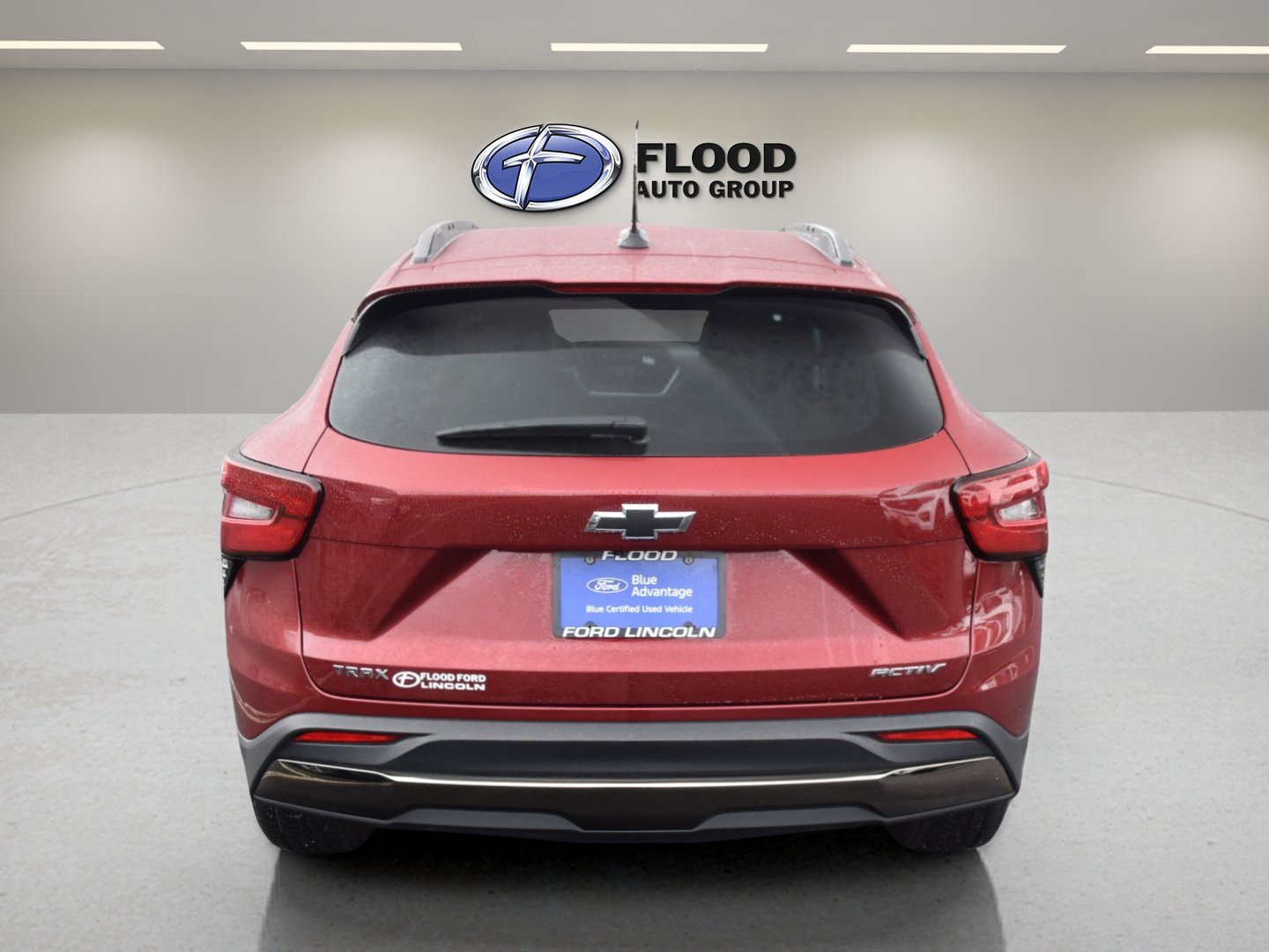 Used 2024 Chevrolet Trax ACTIV w/ Sunroof Package FWD image 5