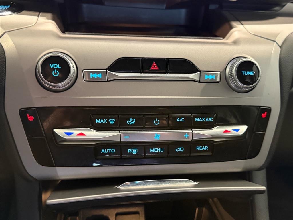 Certified 2023 Ford Explorer XLT image 18