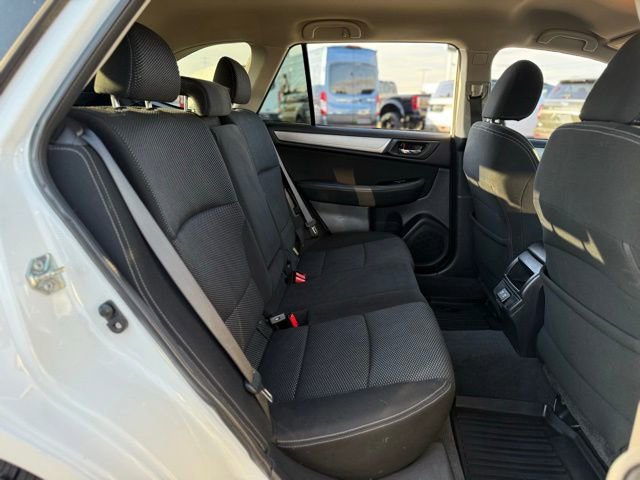 Used 2019 Subaru Outback 2.5i Premium image 19