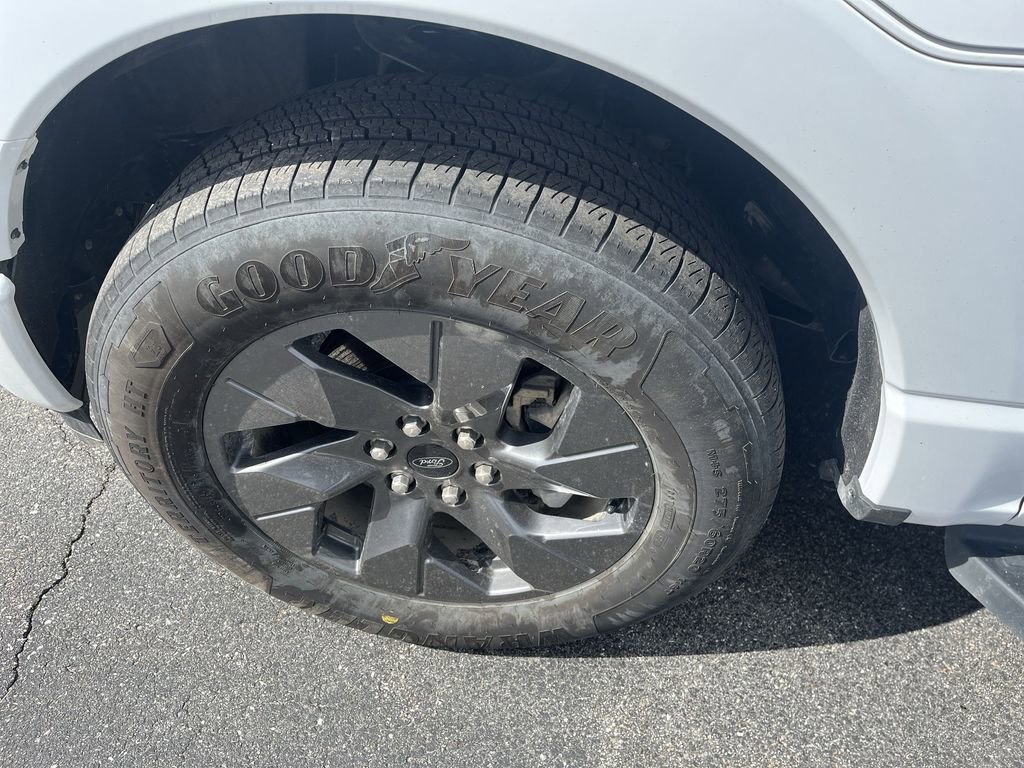 Certified 2025 Ford F150 Lightning Lariat AWD/4WD image 2