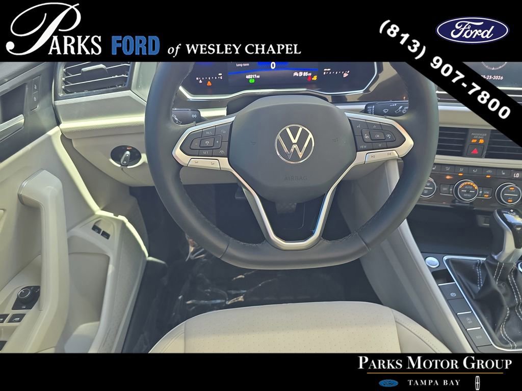 Used 2022 Volkswagen Jetta SE image 11
