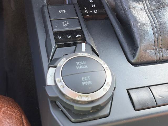 Used 2024 Toyota Tacoma SR5 AWD/4WD image 14