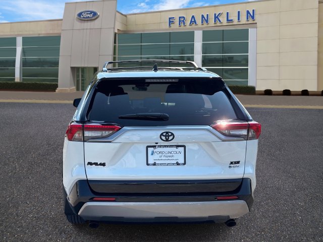 Used 2025 Toyota RAV4 XSE AWD/4WD image 6