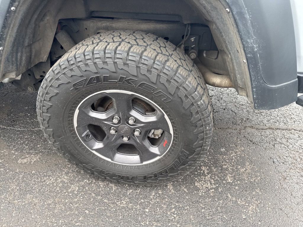 Used 2023 Jeep Gladiator Rubicon w/ Cold Weather Group image 58