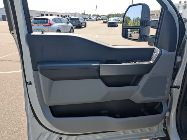 Certified 2026 Ford F250 XLT w/ FX4 Off-Road Package AWD/4WD image 11