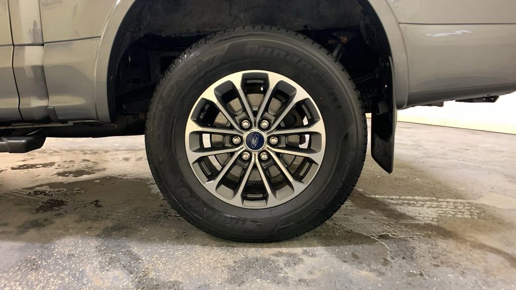 Certified 2018 Ford F150 XLT w/ Equipment Group 302A Luxury image 24