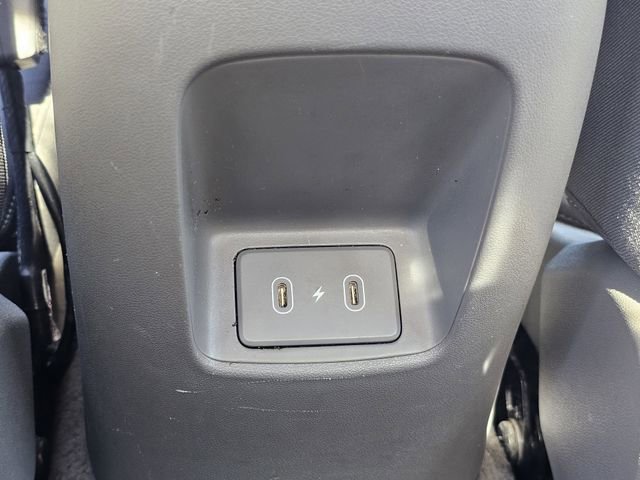 Used 2024 Hyundai Elantra SEL image 18