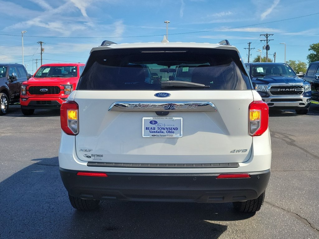 Certified 2023 Ford Explorer XLT AWD/4WD image 5