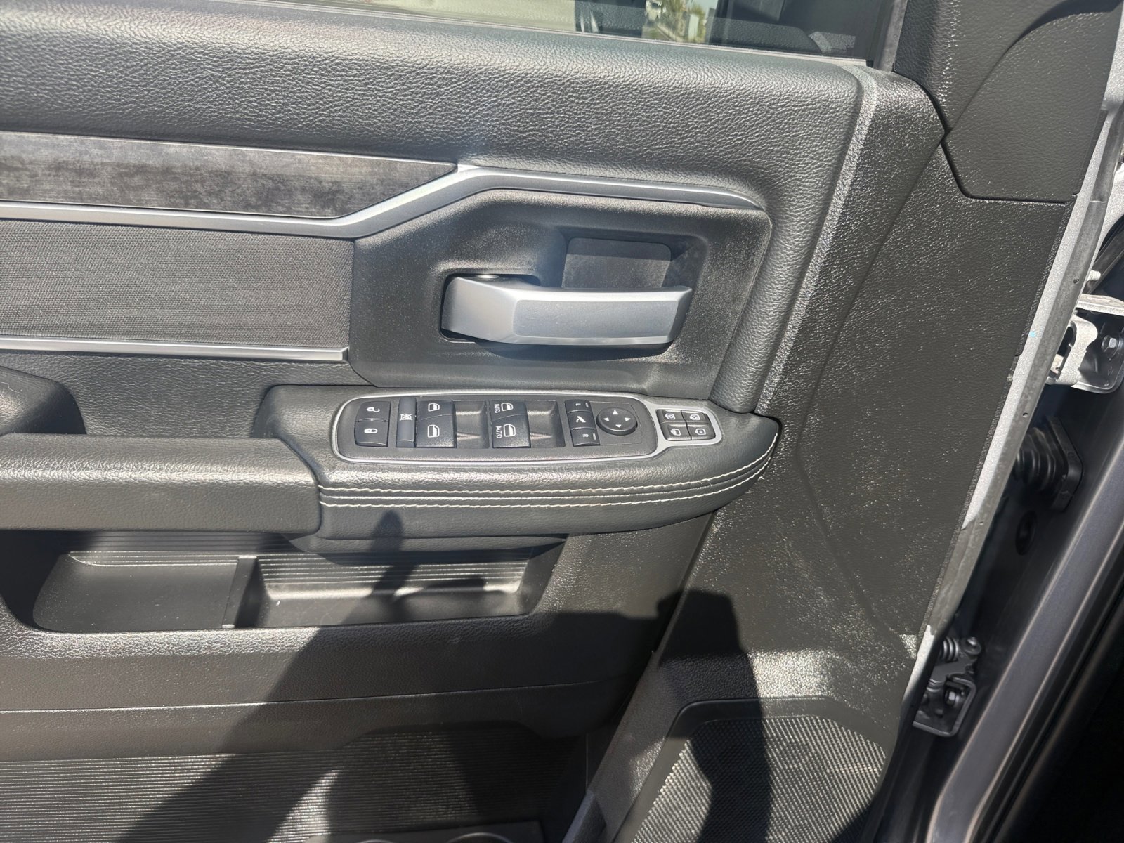 Used 2024 RAM 2500 Big Horn w/ Bed Utility Group AWD/4WD image 13