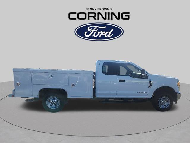 Certified 2017 Ford F350 4x4 SuperCab Super Duty image 6