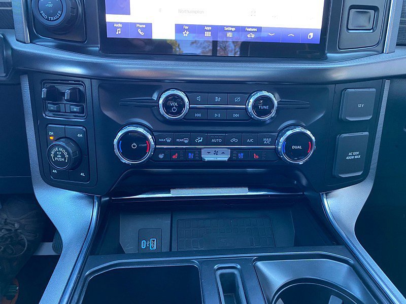 Certified 2022 Ford F150 Platinum w/ Equipment Group 701A High image 43