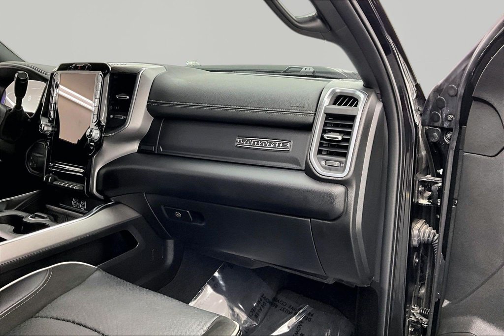 Used 2025 RAM 2500 Laramie w/ Night Edition AWD/4WD image 17
