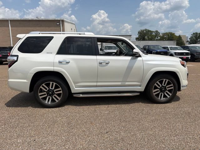 Used 2019 Toyota 4Runner Limited AWD/4WD image 3