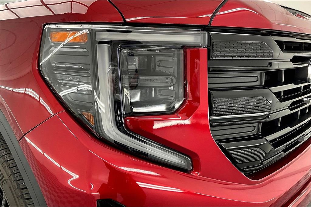 Used 2023 GMC Sierra 1500 Elevation image 30