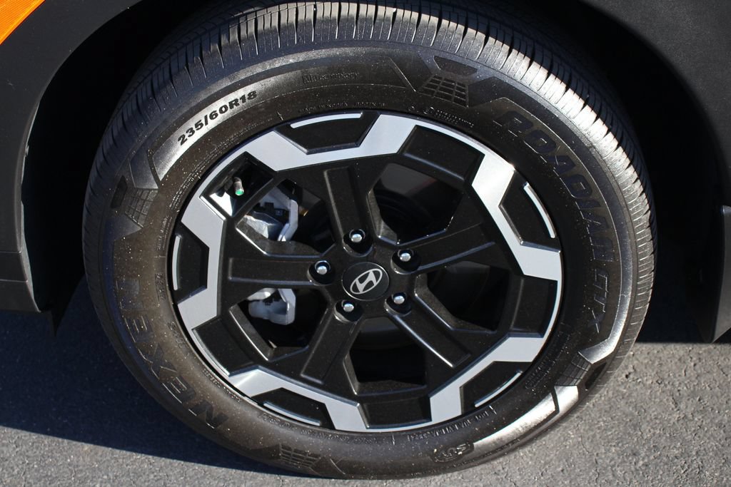 Used 2025 Hyundai Santa Fe SEL FWD image 14