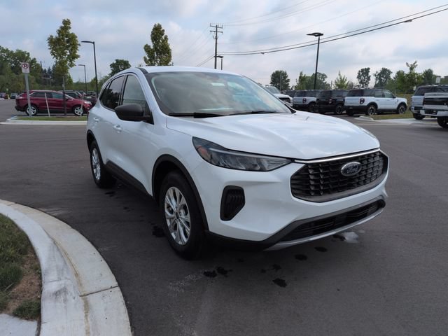 Certified 2024 Ford Escape Active AWD/4WD image 7