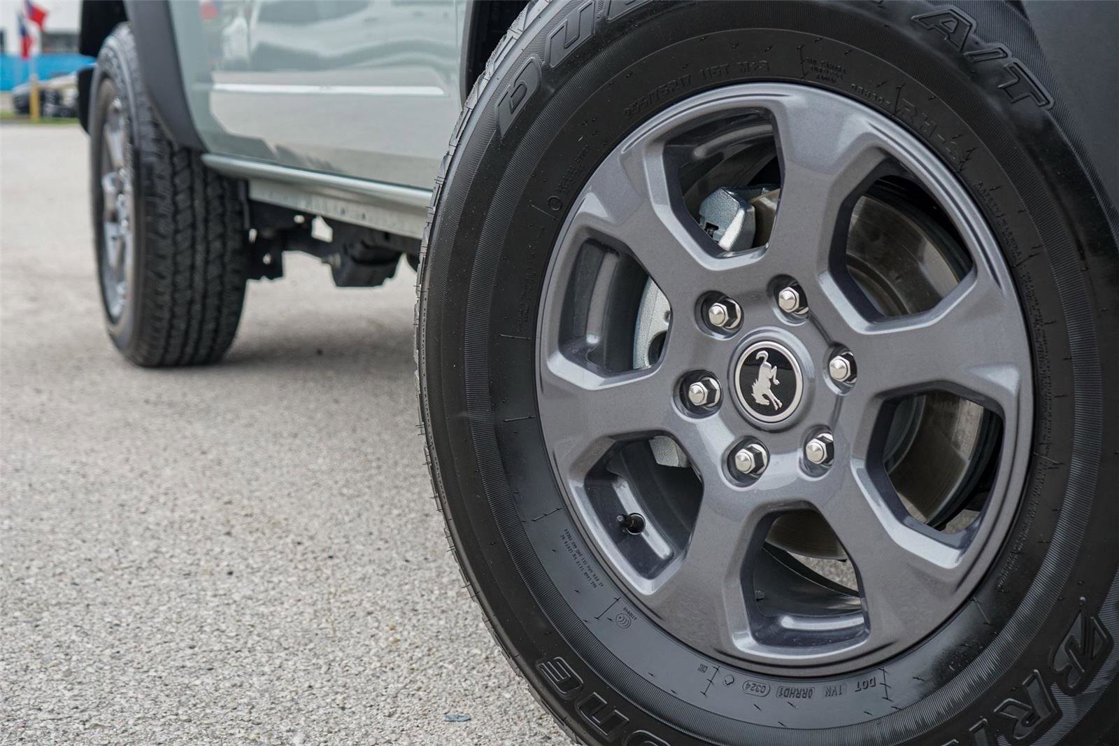 Certified 2024 Ford Bronco Big Bend AWD/4WD image 2