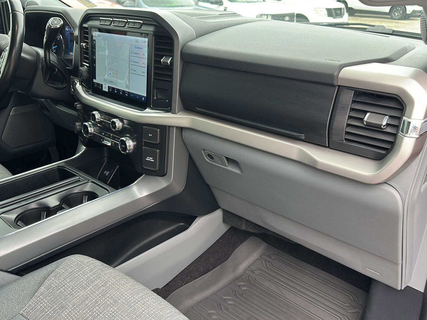 Certified 2022 Ford F150 XLT w/ Equipment Group 302A High image 93