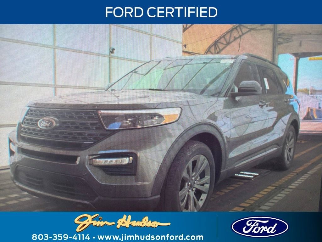 Certified 2023 Ford Explorer XLT w/ Equipment Group 202A RWD image 1