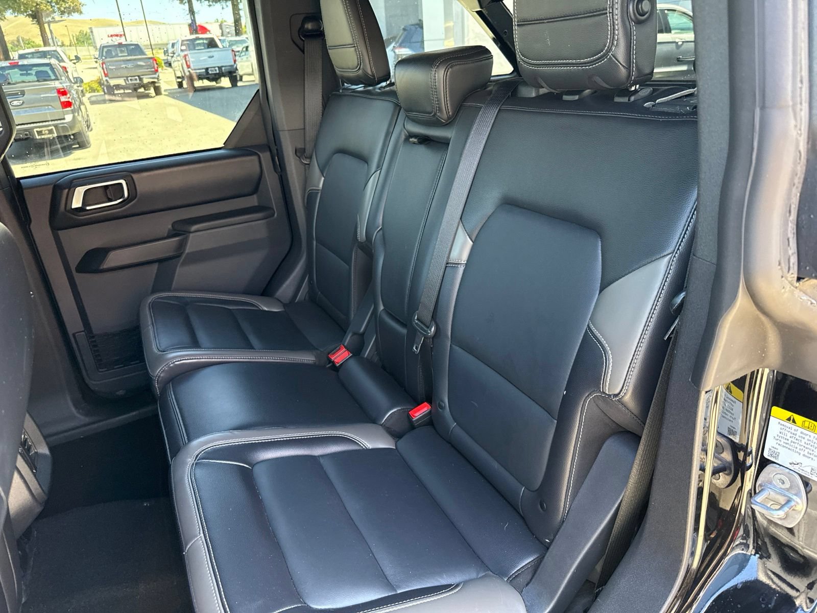 Certified 2025 Ford Bronco Outer Banks AWD/4WD image 15