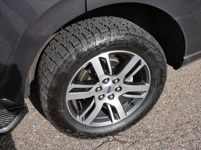 Certified 2022 Ford Expedition Limited AWD/4WD image 8