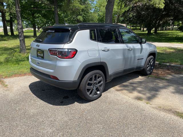 Used 2026 Jeep Compass Limited AWD/4WD image 8
