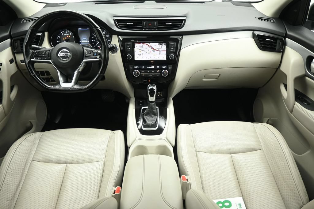 Used 2020 Nissan Rogue Sport SL w/ Premium Package FWD image 24