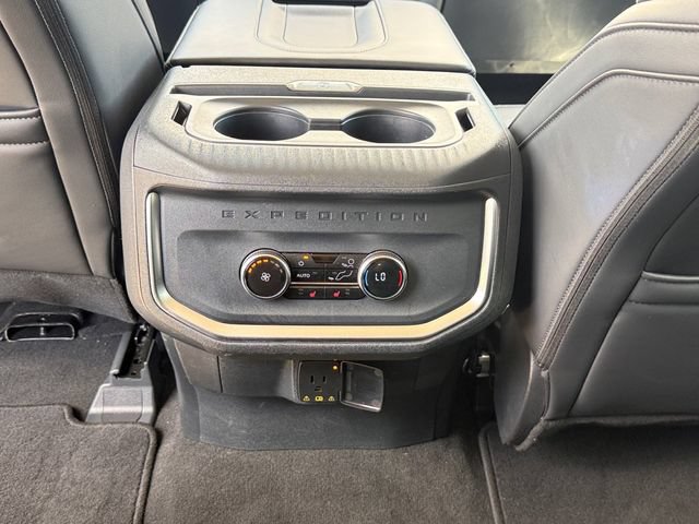 Certified 2025 Ford Expedition Max Platinum AWD/4WD image 9