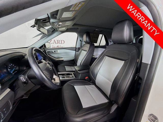Certified 2022 Ford Explorer XLT w/ Equipment Group 202A AWD/4WD image 22