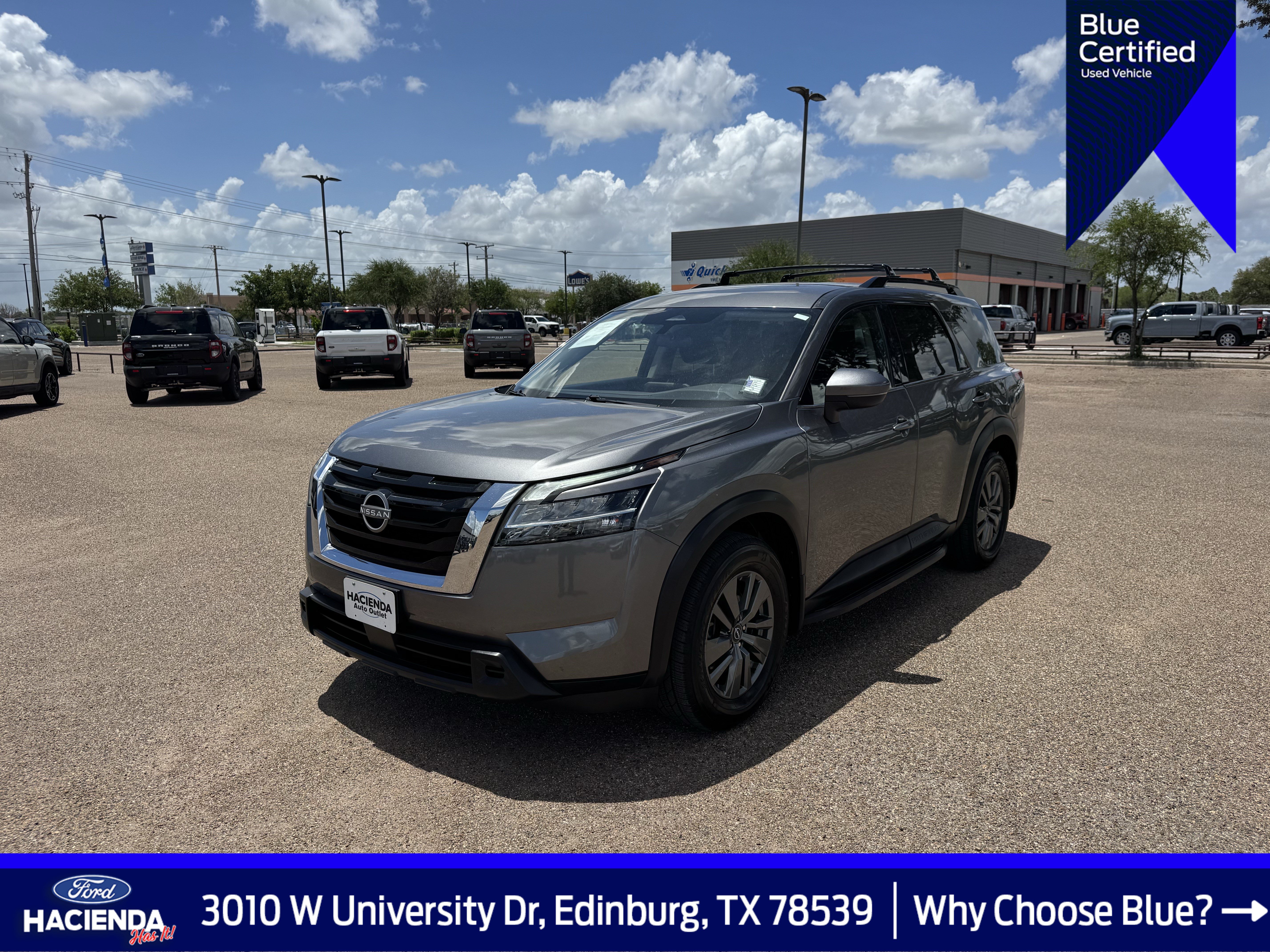 Used 2022 Nissan Pathfinder SV