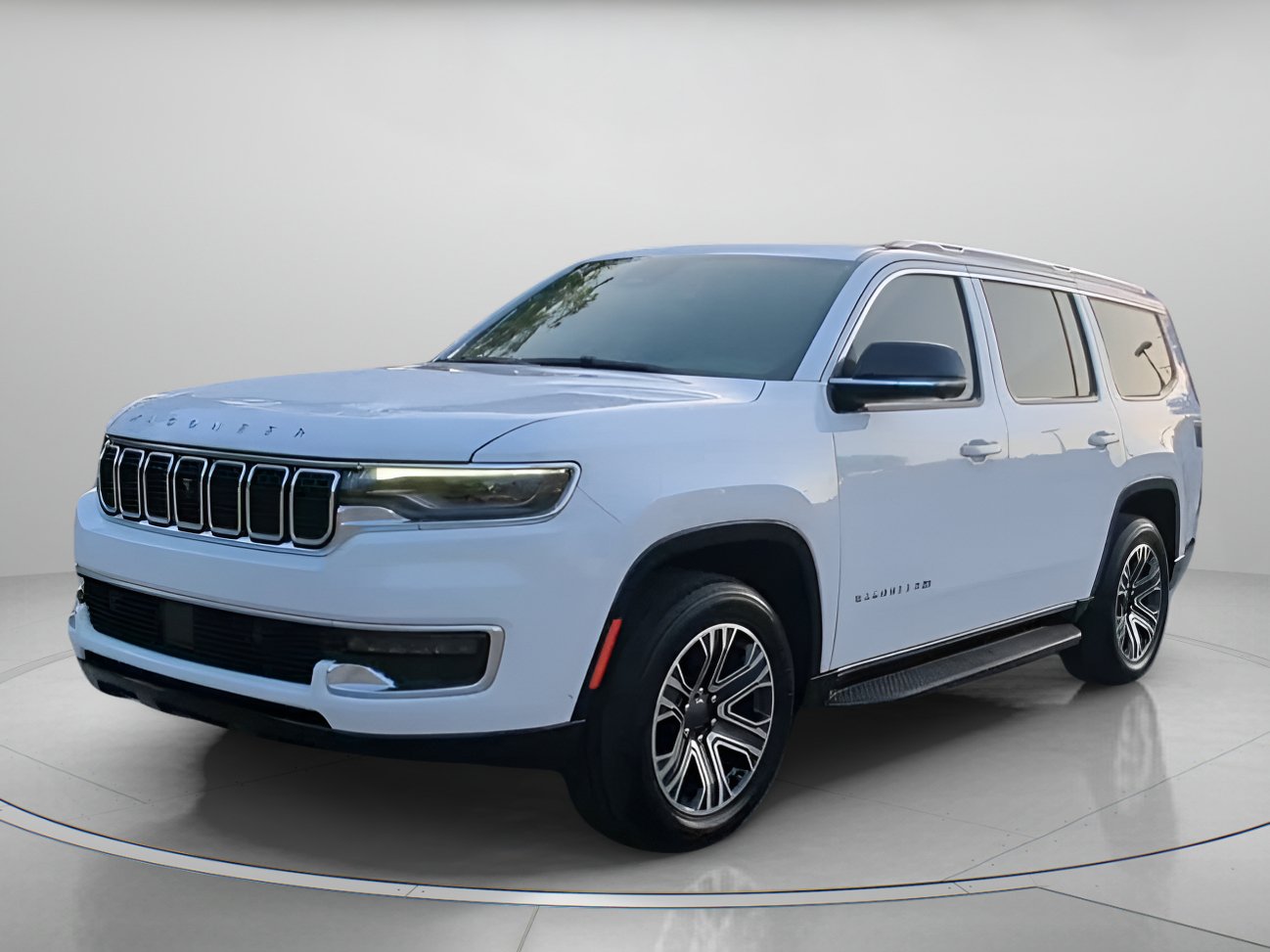 Used 2023 Jeep Wagoneer 4WD w/ Premium Group I image 12
