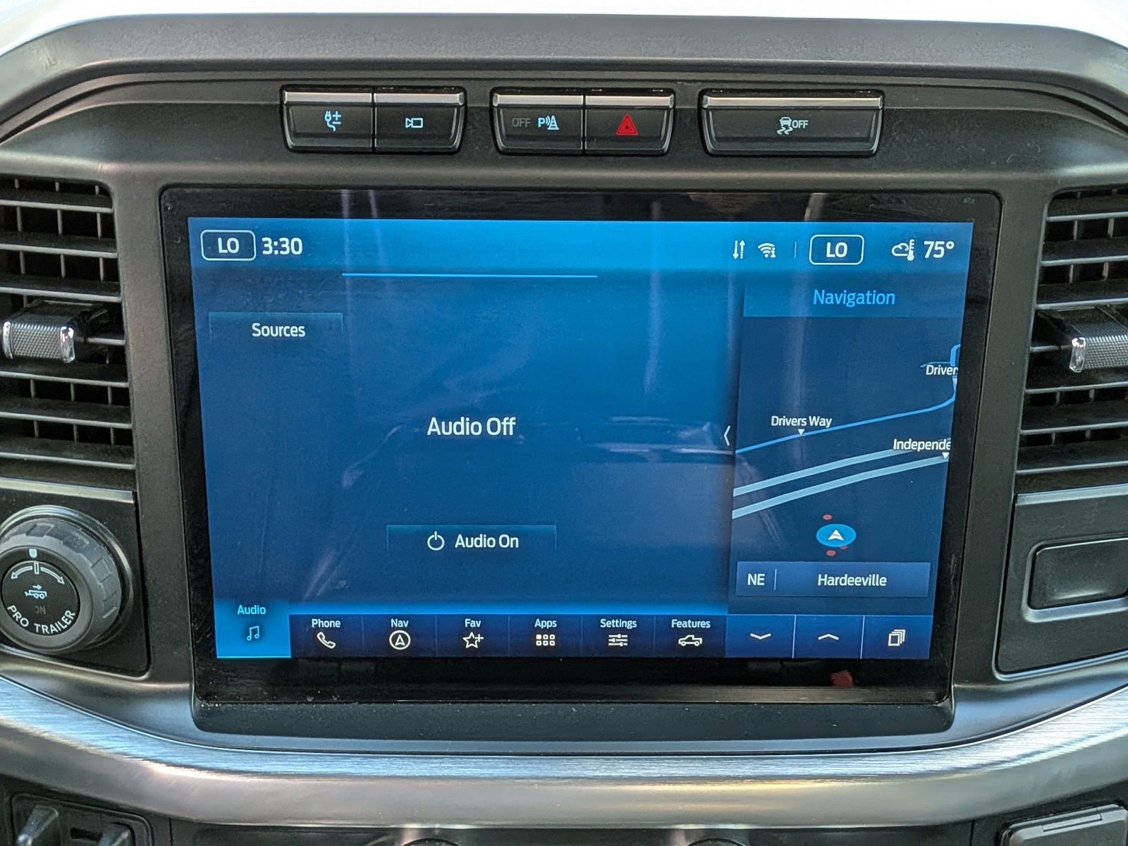 Certified 2023 Ford F150 Lariat w/ Equipment Group 502A High image 20