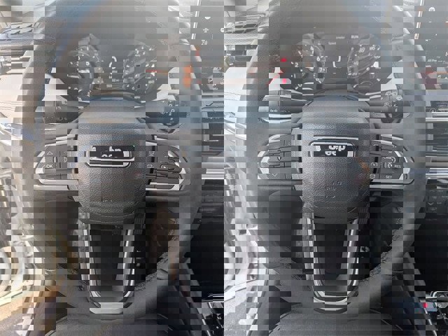 Used 2023 Jeep Compass Limited image 18